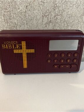 Wonder Bible Audio Player KJV Tested Works- Needs Battery & Adapter